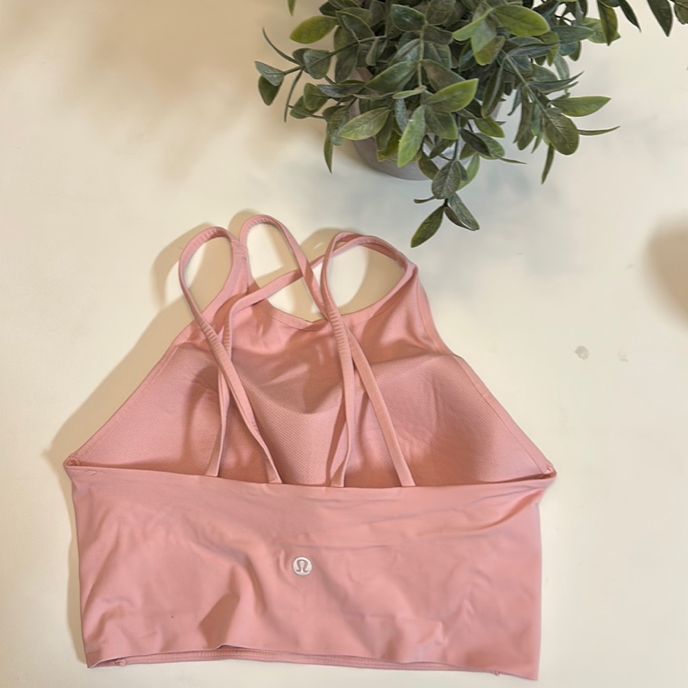 Lululemon high neck sports bra